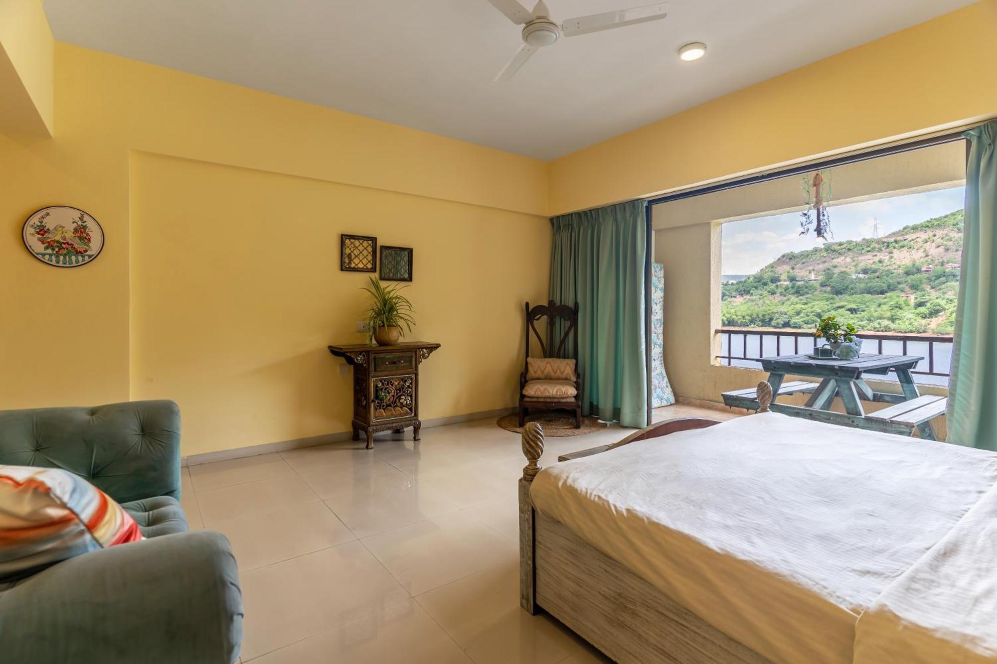 Lavasa Holiday Home Esterno foto