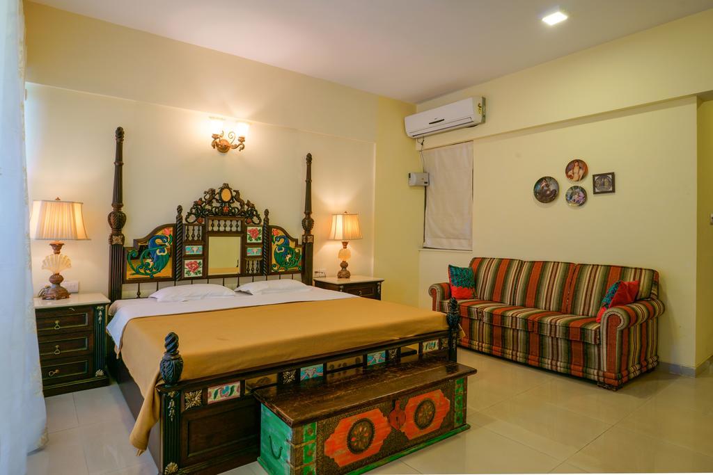 Lavasa Holiday Home Esterno foto
